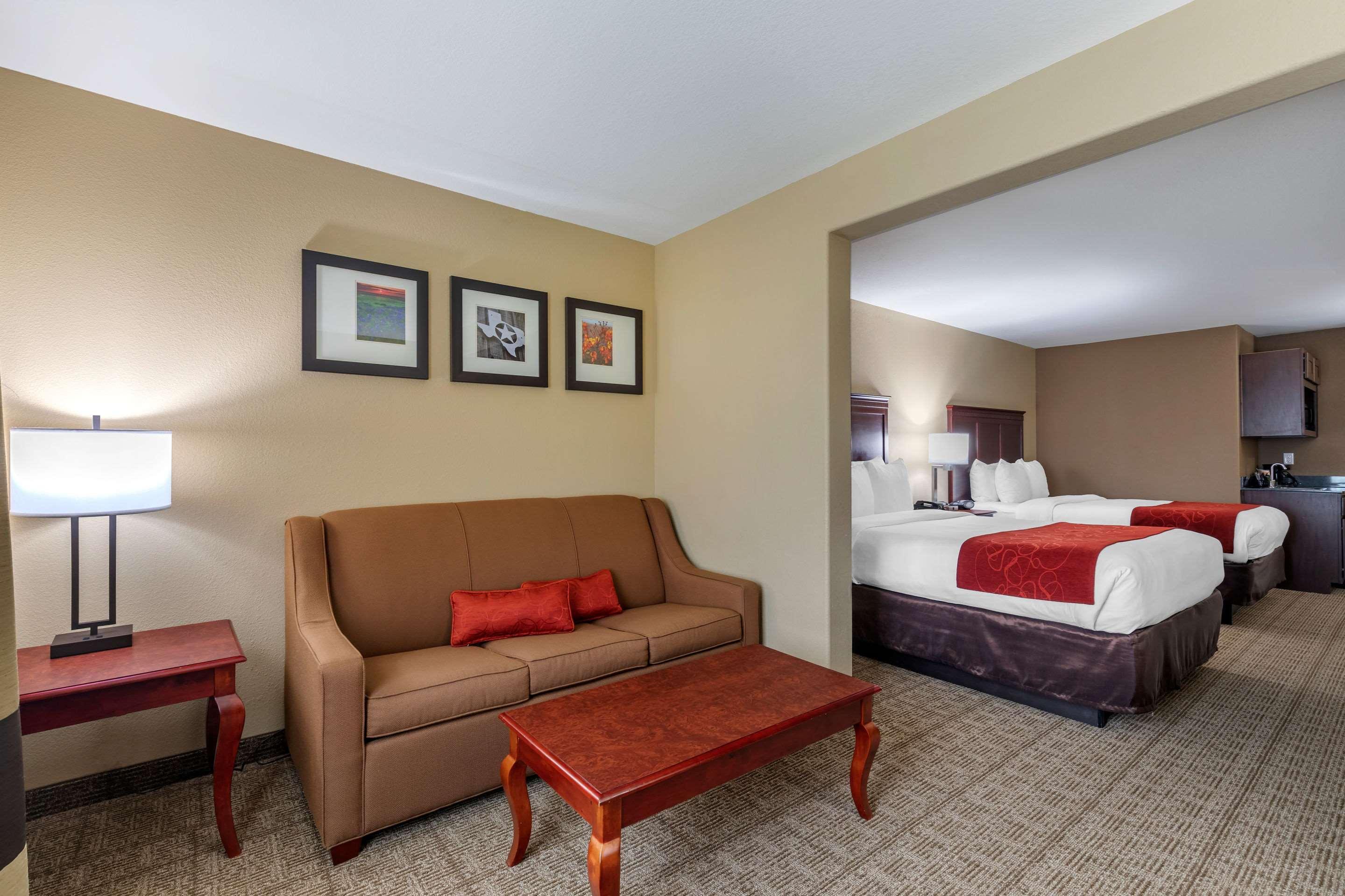 Comfort Suites Ennis Exterior foto