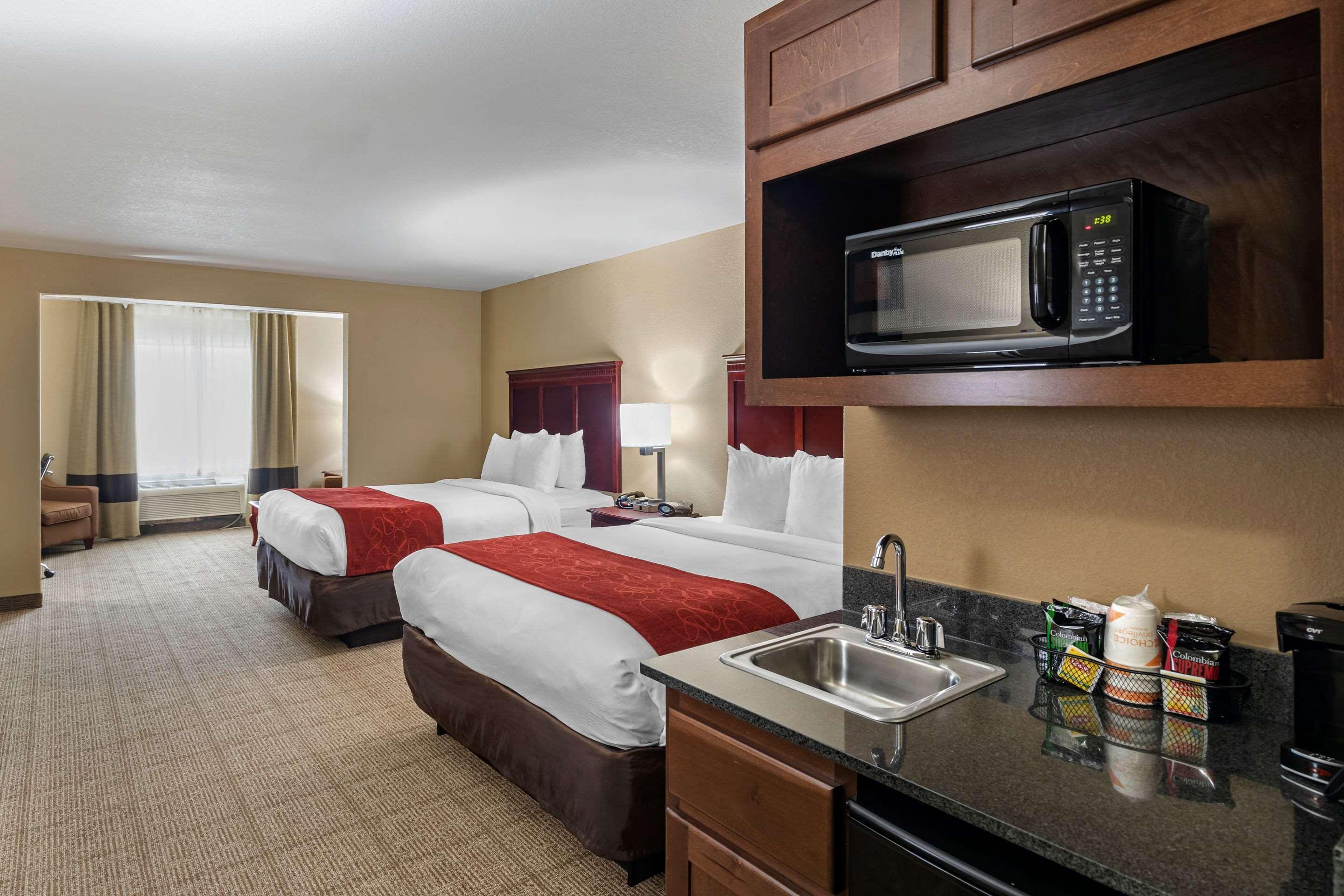 Comfort Suites Ennis Exterior foto